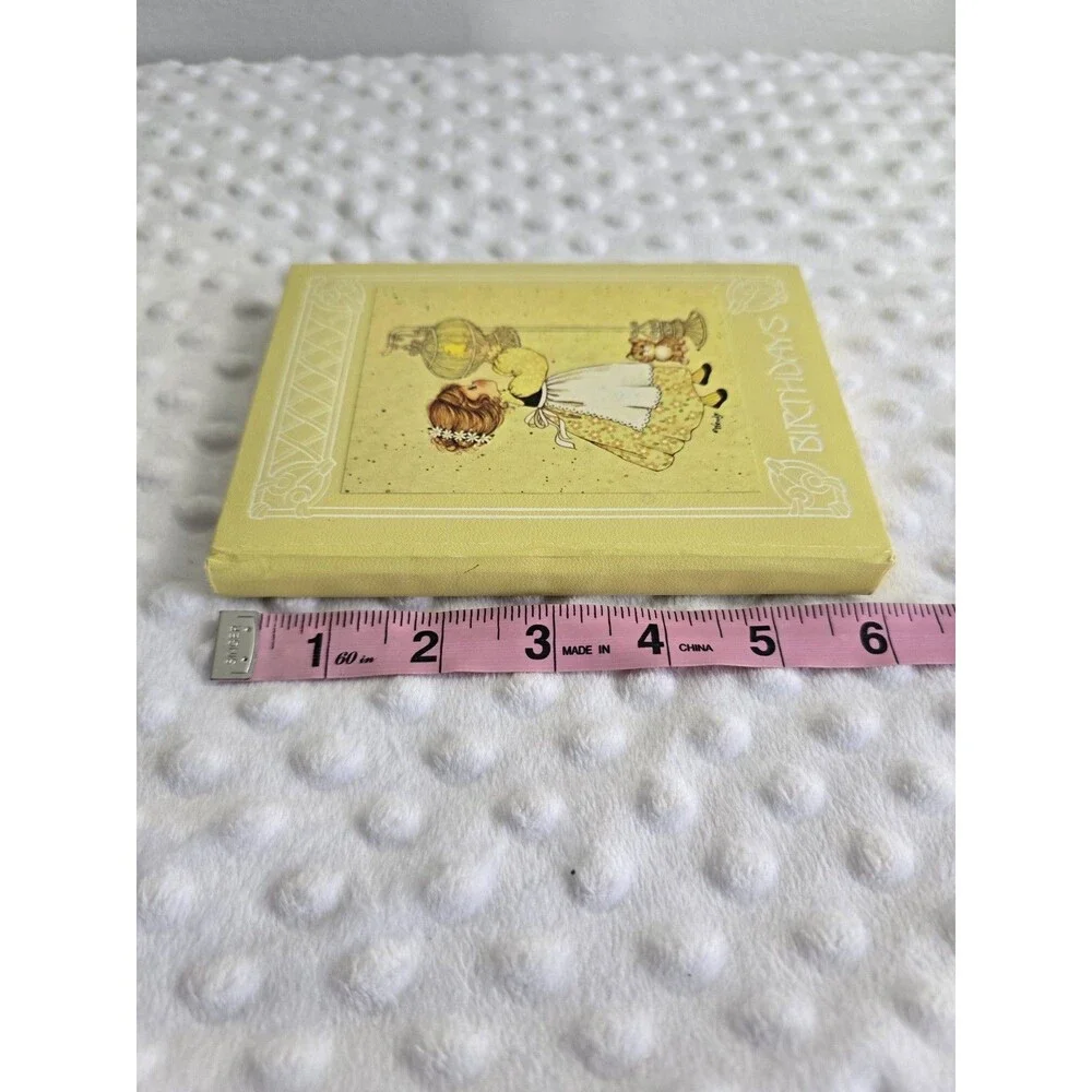 N/A vintage book